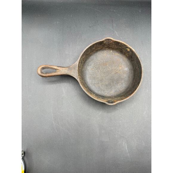 Vintage Lodge 3 SK D H2 Cast Iron Skillet 6 '' Notch Heat Ring Fry Pan - Picture 6 of 9